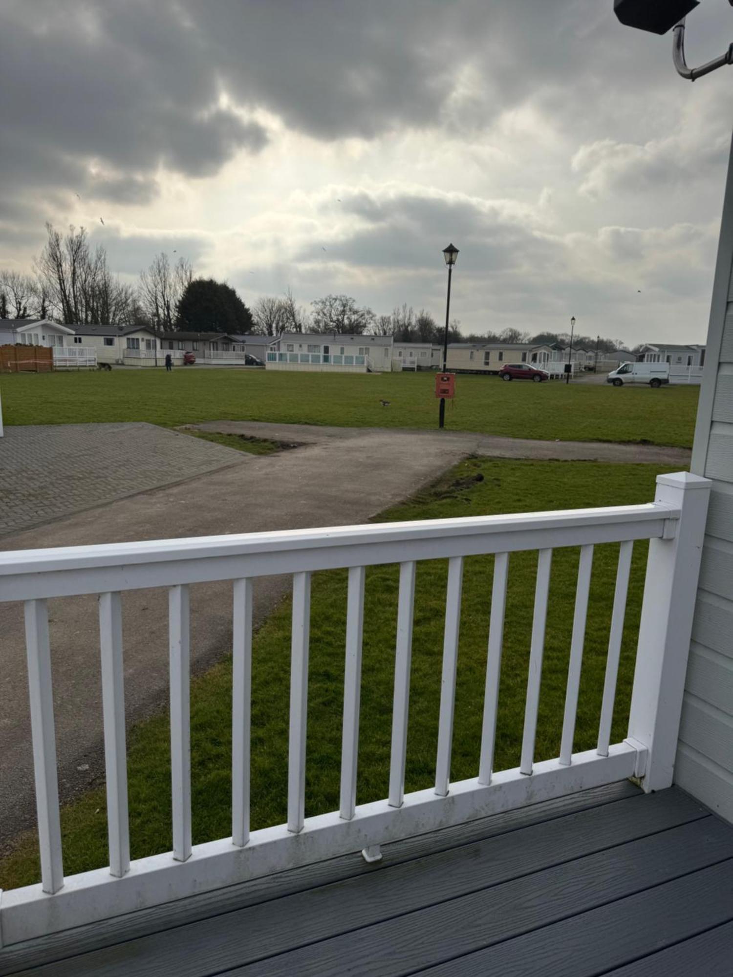 2 Bedroom - Lakeside Villa *